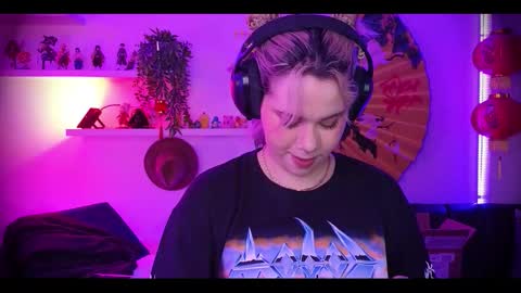 albaandthayron online show from March 4, 12:11 pm