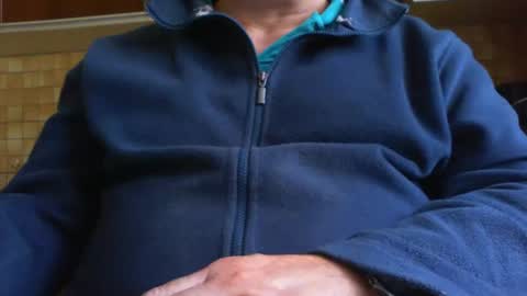 Snapshot of albert29 chatting on September 15, 9:09 am albert29 online show from September 15, 9:09 am