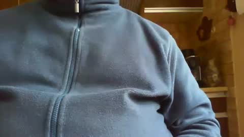 Snapshot of albert29 chatting on September 17, 11:34 am albert29 online show from September 17, 11:34 am