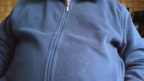 Snapshot of albert29 chatting on February 24, 8:56 am albert29 online show from February 24, 8:56 am