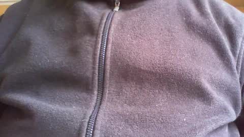 Snapshot of albert29 chatting on March 1, 1:57 pm albert29 online show from March 1, 1:57 pm