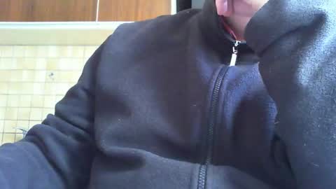 Snapshot of albert29 chatting on March 2, 3:19 pm albert29 online show from March 2, 3:19 pm