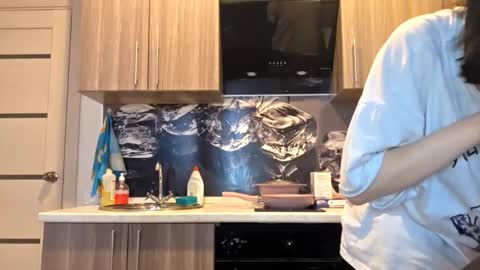 Im Katrina online show from January 10, 10:50 am