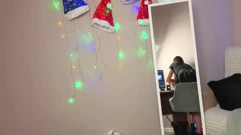 Albi online show from January 7, 11:45 am