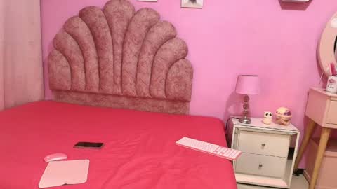 aldana_stone online show from April 14, 12:16 am