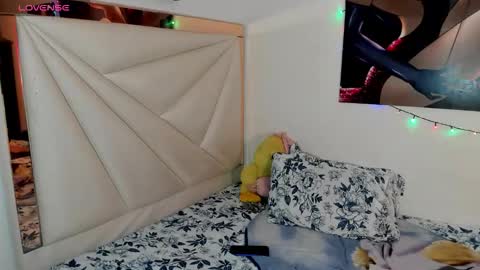 Snapshot of ale_noah_xxx chatting on February 23, 6:49 pm ale_noah_xxx online show from February 23, 6:49 pm