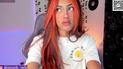 Snapshot of ale_petitee chatting on September 26, 5:55 am alexa online show from September 26, 5:55 am