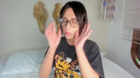 aleexiiaa online show from September 15, 12:27 pm