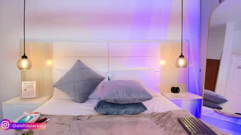 Alehia Cute online show from November 22, 11:04 pm