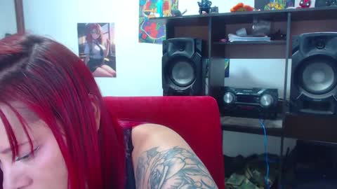 Snapshot of aleja2530 chatting on September 10, 9:59 pm aleja online show from September 10, 9:59 pm