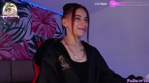 Snapshot of alejabeltran chatting on December 13, 1:55 pm Aleja online show from December 13, 1:55 pm