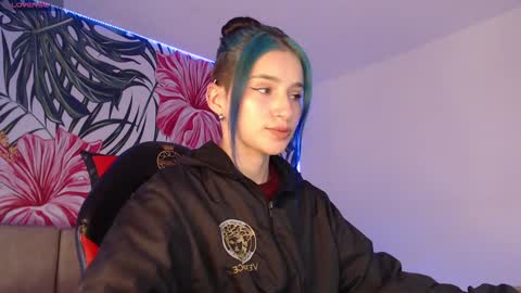 Snapshot of alejabeltran chatting on January 20, 1:00 pm Aleja online show from January 20, 1:00 pm