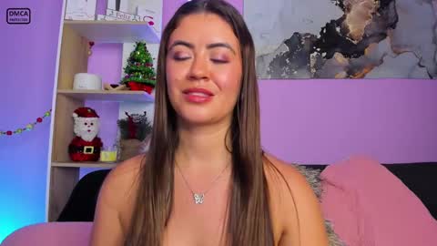 Aleja Moore online show from January 2, 12:02 am