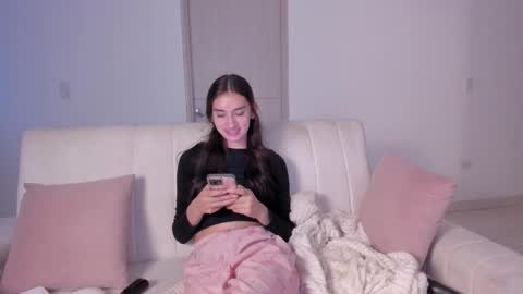 alejandraaa_ online show from February 10, 11:09 pm