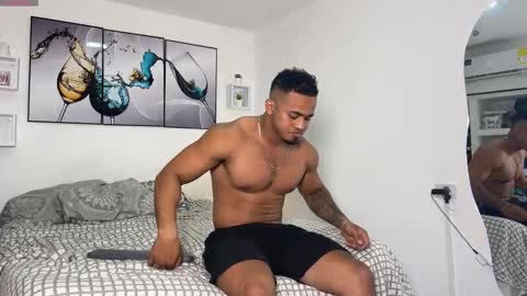 Snapshot of alejo_gero1712 chatting on November 9, 2:54 am Alejo online show from November 9, 2:54 am