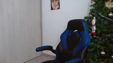 David online show from November 30, 4:33 pm