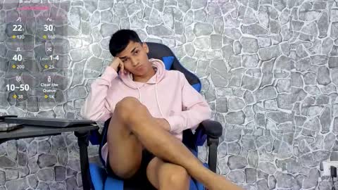 alejo peverell online show from December 3, 5:48 am