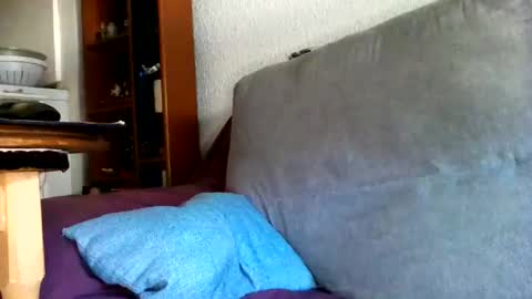 Snapshot of alejo_porn chatting on July 1, 8:05 am alejo_porn online show from July 1, 8:05 am
