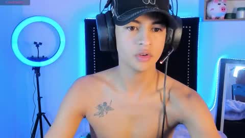 Snapshot of alejoo_storms chatting on November 27, 5:53 am alejo online show from November 27, 5:53 am