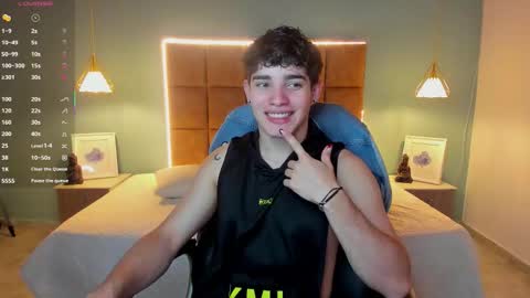 ALejoo Saenz online show from September 29, 7:51 pm