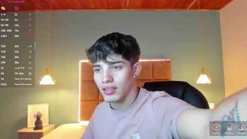 ALejoo Saenz online show from October 24, 12:52 am