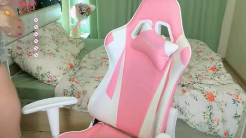 Lexi online show from October 18, 3:20 am