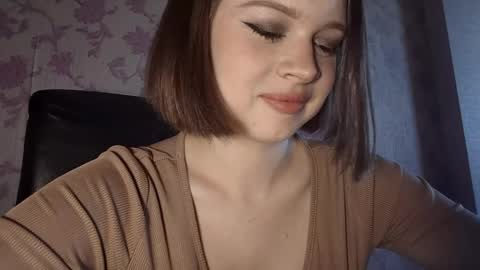 aleksamoon9 online show from June 4, 12:22 pm