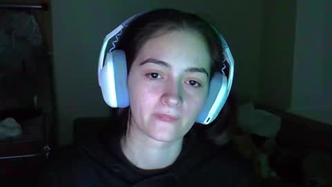 Snapshot of alena_0707 chatting on January 15, 3:05 pm alena_0707 online show from January 15, 3:05 pm