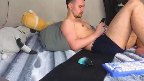 Alena online show from April 3, 2:15 pm