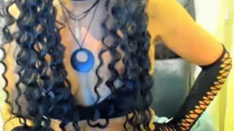 Luly online show from June 12, 1:37 am