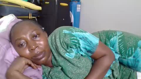 Noreen Kennth and Emilly online show from September 25, 7:28 pm