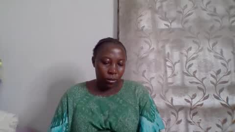 Noreen Kennth and Emilly online show from September 27, 7:24 am