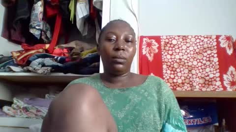 Noreen Kennth and Emilly online show from November 2, 6:49 am