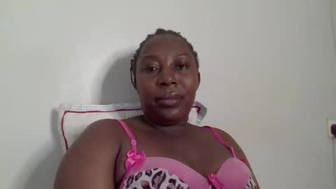 Noreen Kennth and Emilly online show from February 27, 6:35 am