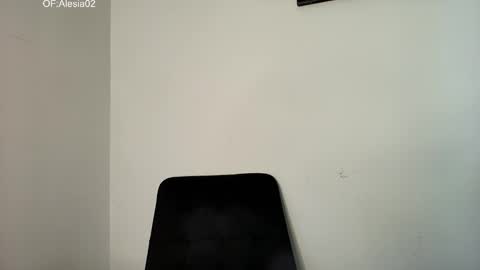 alesia02 online show from March 13, 1:29 pm