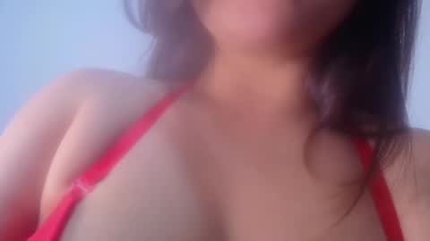 QUEEN OFF MILk  IM BACK  15 NOV online show from September 22, 10:45 pm