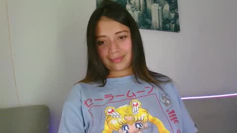 QUEEN OFF MILk  IM BACK  15 NOV online show from November 14, 11:35 pm