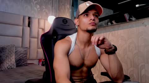 Alessandro King online show from December 20, 5:18 pm