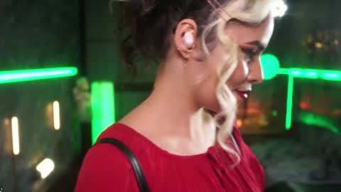 Alessa Goreng online show from December 5, 7:39 am