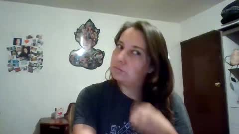 Alessandra Conrado online show from December 5, 6:33 am