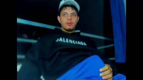 Alessandro online show from October 2, 6:20 am