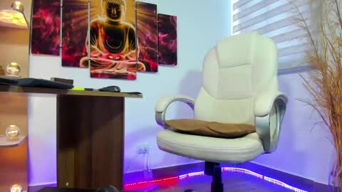 ALESSANDRO  WYE online show from December 22, 3:44 pm