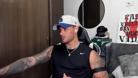 Alessandro Vanni online show from September 12, 1:38 am