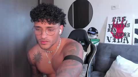 Alessandro Vanni online show from October 2, 2:02 pm