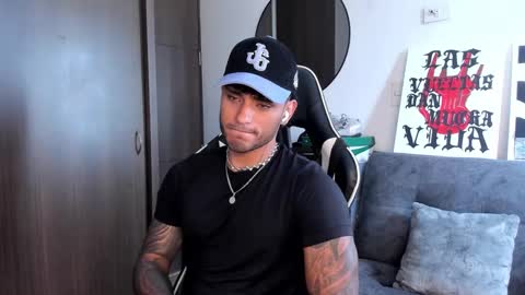 Alessandro Vanni online show from October 6, 1:41 pm