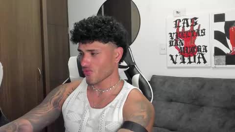 Alessandro Vanni online show from December 15, 2:38 am