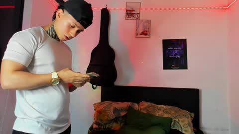 Alessandro online show from December 8, 2:28 am