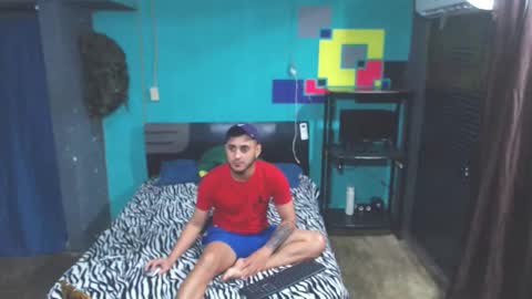 alessandro online show from January 17, 6:33 pm