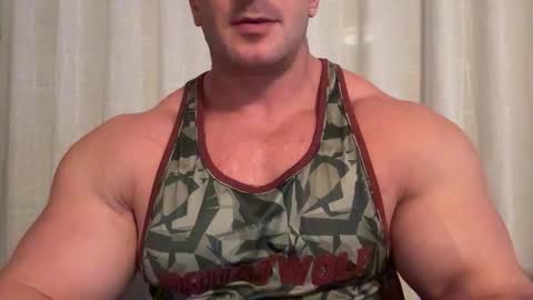 Snapshot of alessandrobuilder chatting on September 16, 9:38 pm Alessandrobuilder online show from September 16, 9:38 pm