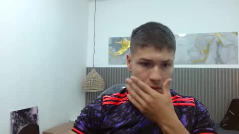 Snapshot of alessandrofranco chatting on March 12, 2:01 pm Alessandro Franco online show from March 12, 2:01 pm